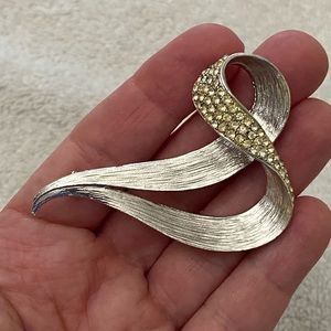 Vintage Silver and Rhinestone brooch